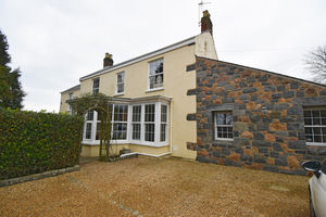 Front- click for photo gallery